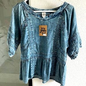Ivy Jane Boutique denim top